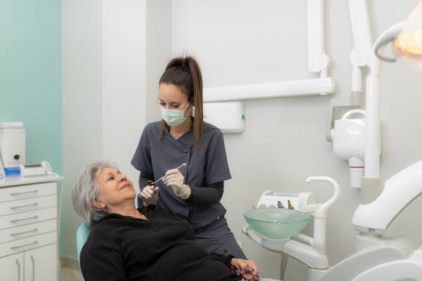 Best Emergency Tooth Extraction in Elleale, ND